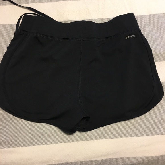 Women’s Nike Shorts Bundle - Picture 5 of 5